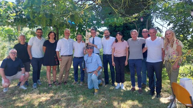 Il rettore dell’Università di Bologna Giovanni Molari in visita al Polo di Tebano