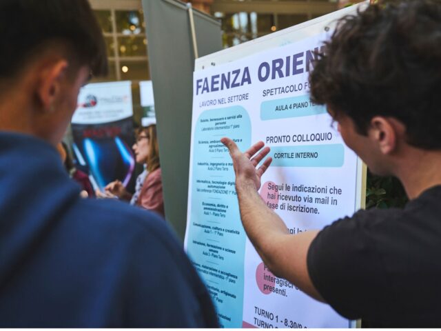Faenza Orienta: scuole, università e imprese insieme per costruire il futuro dei giovani